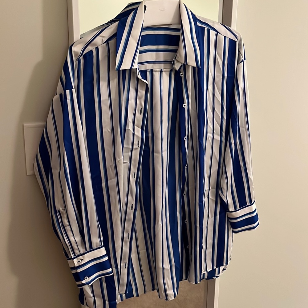 Zara button down — very lightly worn